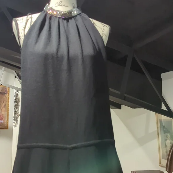 Elegant Black Embellished Women's Jumpsuit - Picture 2 of 6